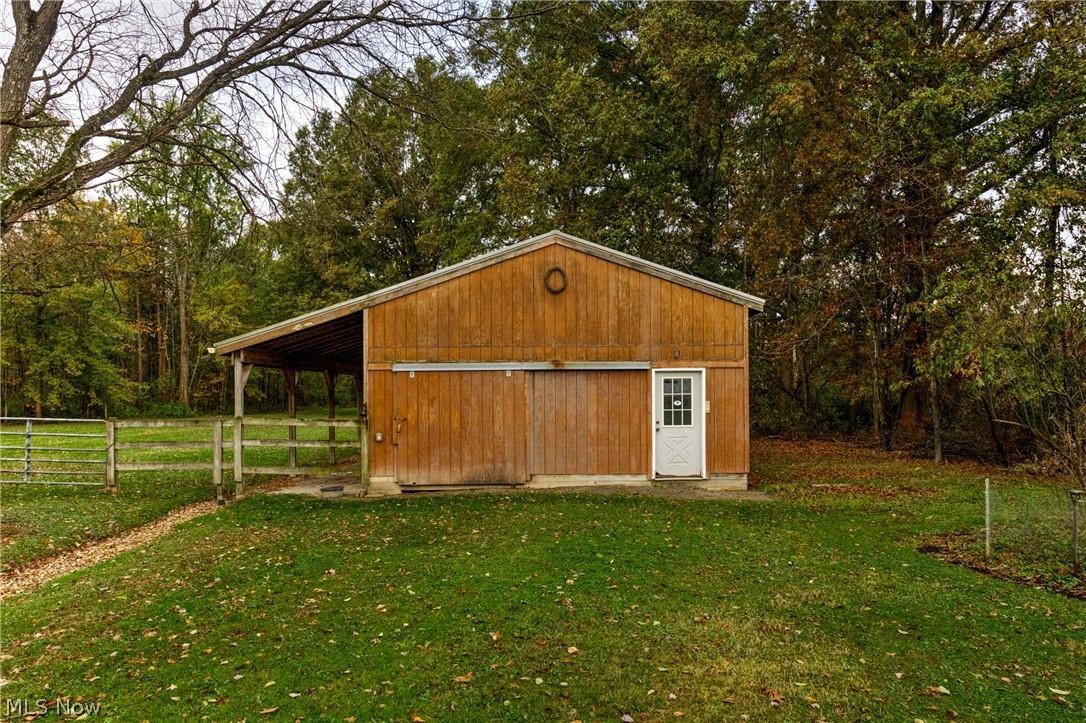 4007 Durst Clagg Road Cortland OH 44410