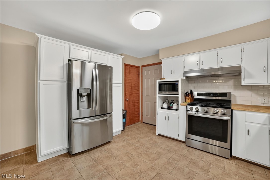 673 Knollwood Drive Green OH 44685