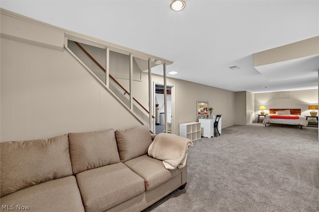 673 Knollwood Drive Green OH 44685