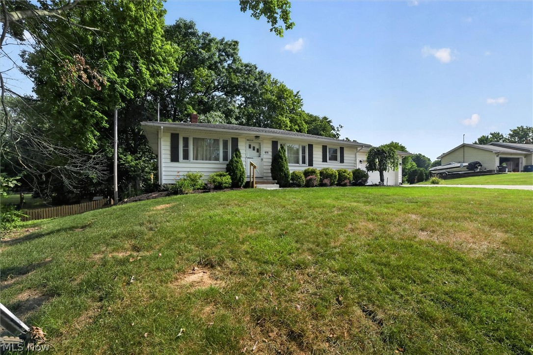 673 Knollwood Drive Green OH 44685