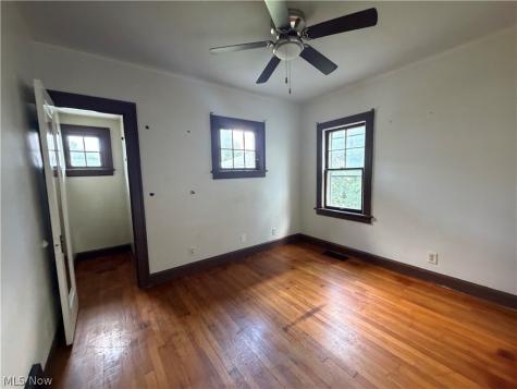 8127 Garfield Boulevard Garfield Heights OH 44125