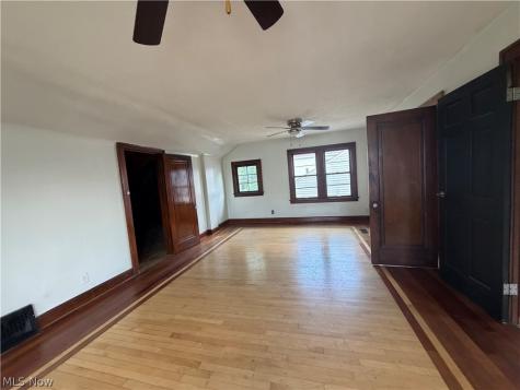 8127 Garfield Boulevard Garfield Heights OH 44125