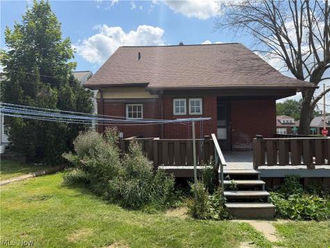 8127 Garfield Boulevard Garfield Heights OH 44125