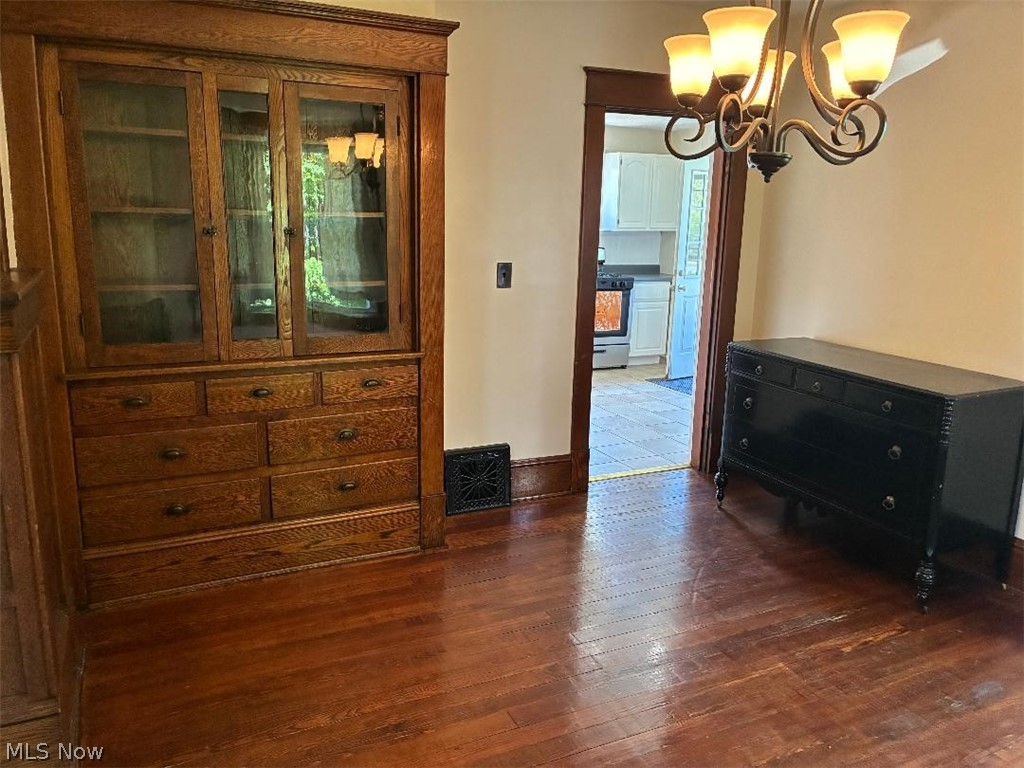 319 Foesythe Avenue Girard OH 44420