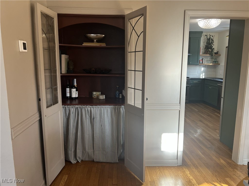 2399 Edgerton Road University Heights OH 44118