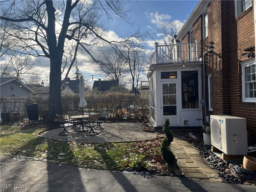 2399 Edgerton Road University Heights OH 44118