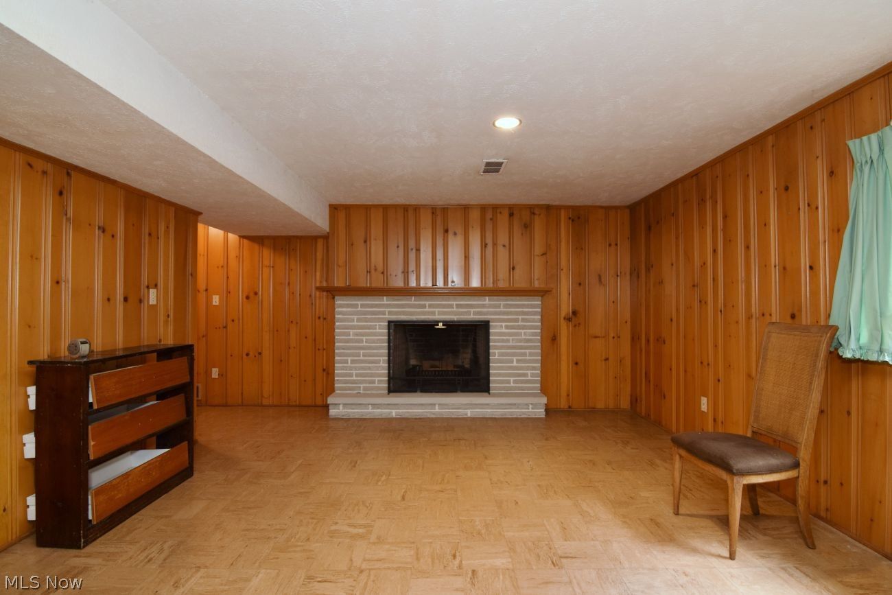 22675 Canterbury Lane Shaker Heights OH 44122