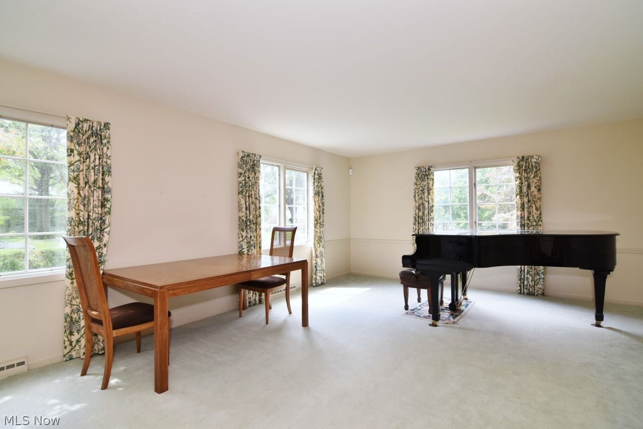 22675 Canterbury Lane Shaker Heights OH 44122