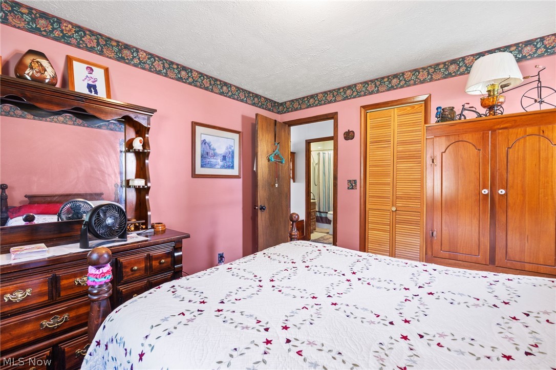7524 N 7th Avenue Clinton OH 44216