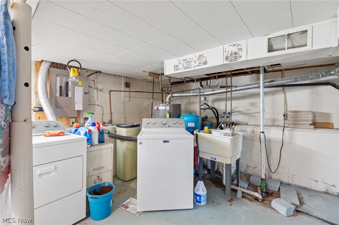 7524 N 7th Avenue Clinton OH 44216