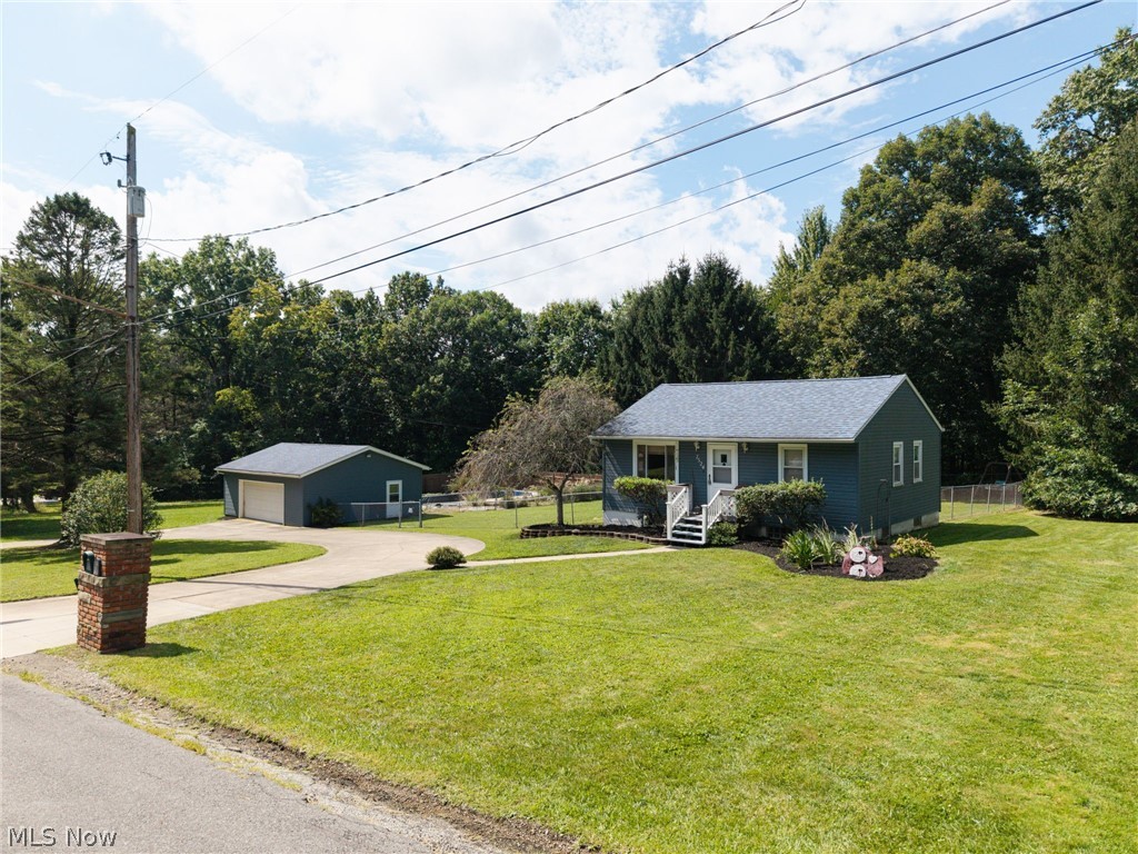 7524 N 7th Avenue Clinton OH 44216