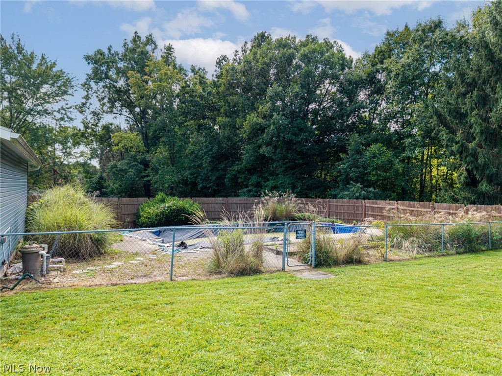 7524 N 7th Avenue Clinton OH 44216