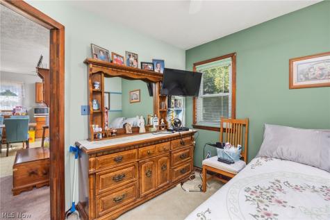 7524 N 7th Avenue Clinton OH 44216