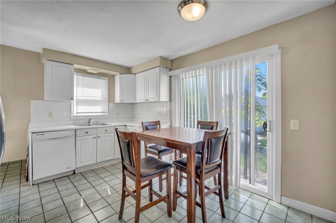 15812 Grant Avenue Maple Heights OH 44137