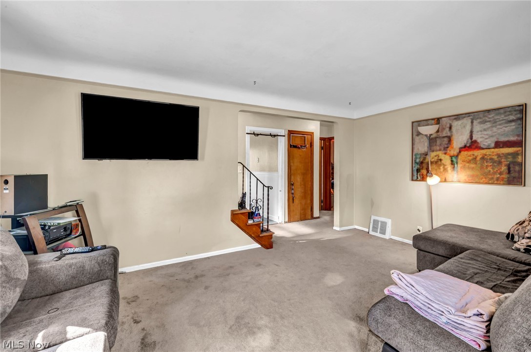 15812 Grant Avenue Maple Heights OH 44137