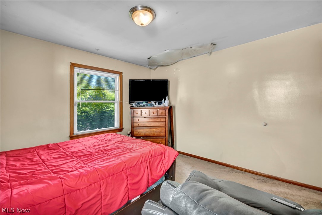 15812 Grant Avenue Maple Heights OH 44137