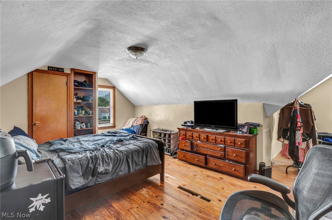 15812 Grant Avenue Maple Heights OH 44137