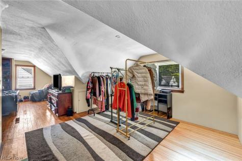 15812 Grant Avenue Maple Heights OH 44137