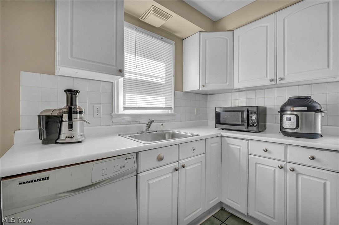 15812 Grant Avenue Maple Heights OH 44137