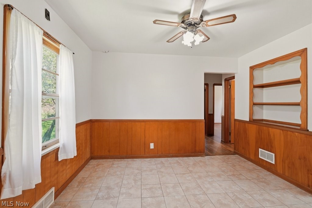 125 Meadowlane Road Seven Hills OH 44131