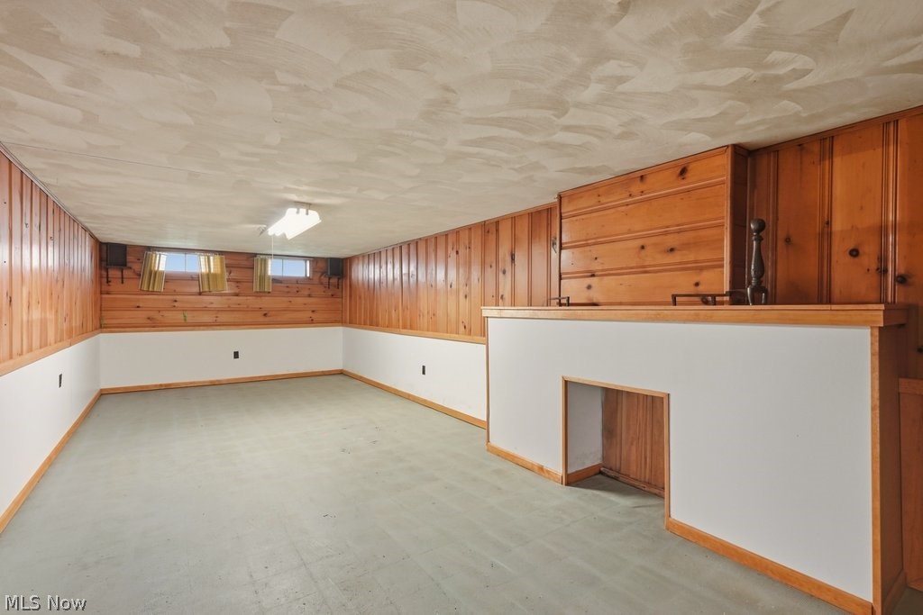 125 Meadowlane Road Seven Hills OH 44131