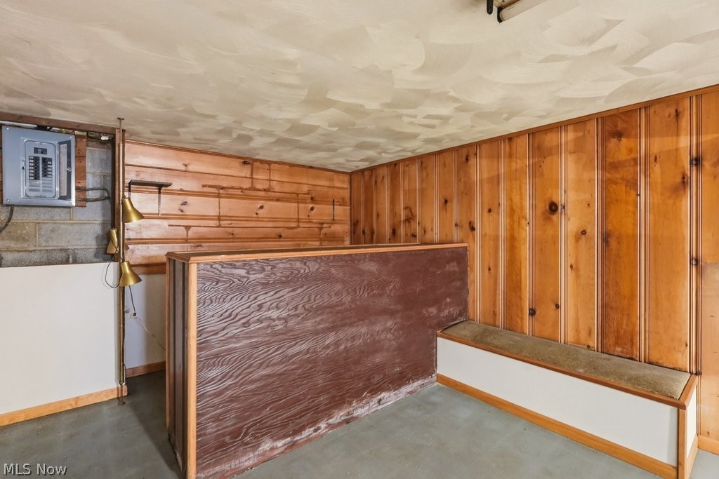 125 Meadowlane Road Seven Hills OH 44131