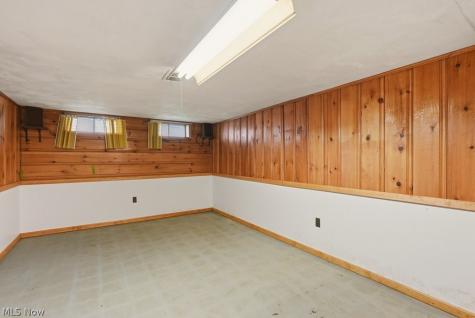 125 Meadowlane Road Seven Hills OH 44131