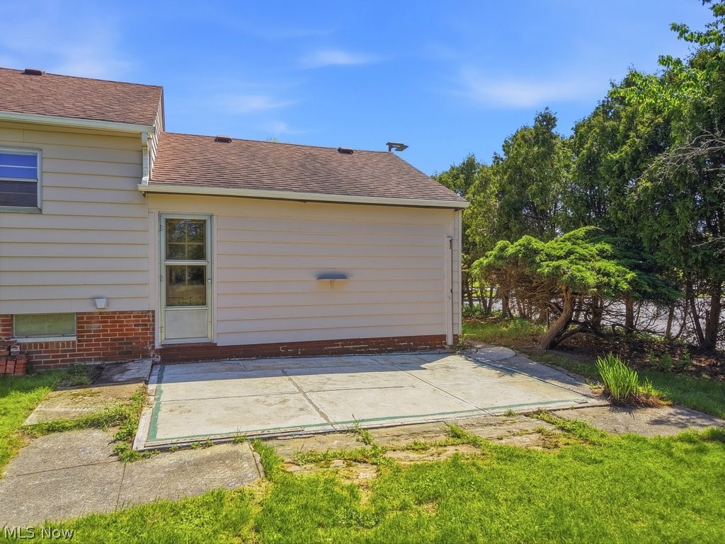 125 Meadowlane Road Seven Hills OH 44131