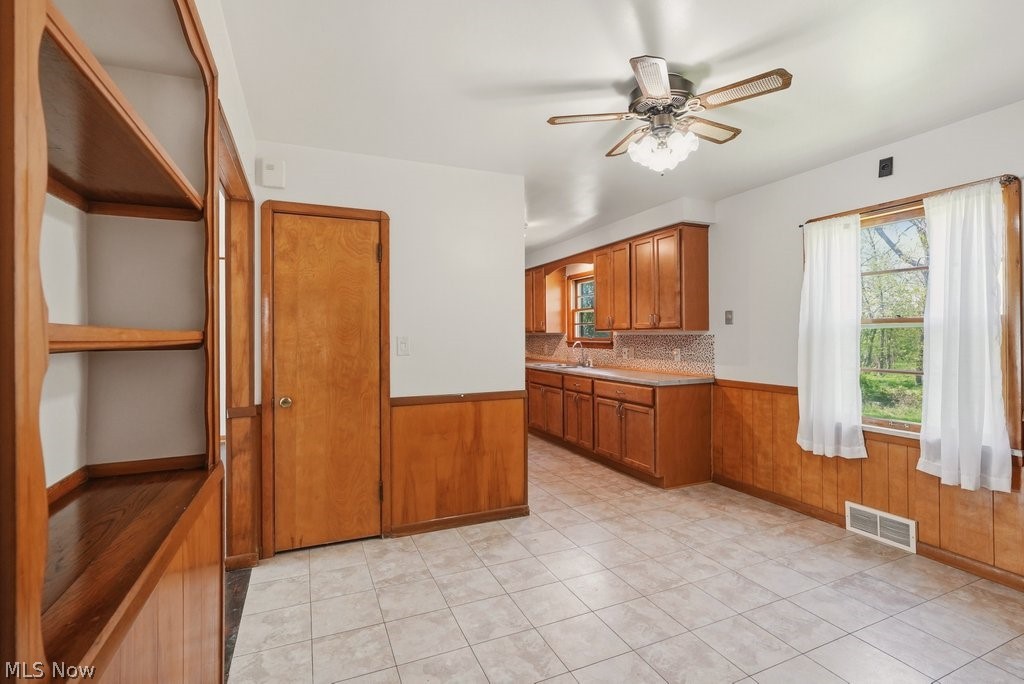 125 Meadowlane Road Seven Hills OH 44131