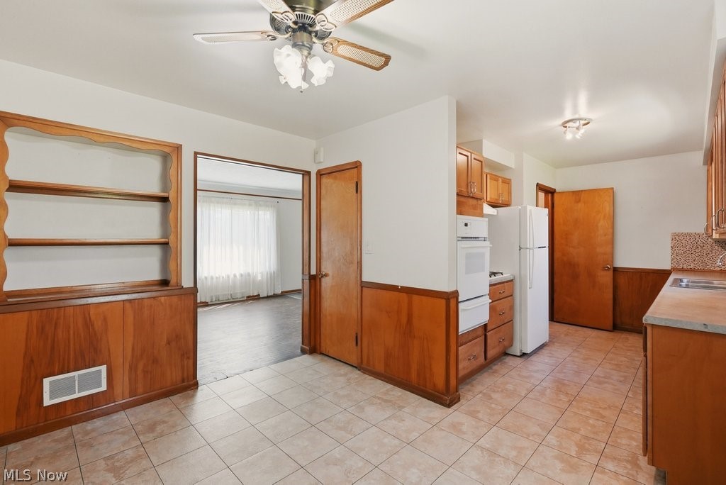 125 Meadowlane Road Seven Hills OH 44131