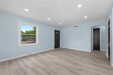 12416 Mortimer Avenue Cleveland OH 44111