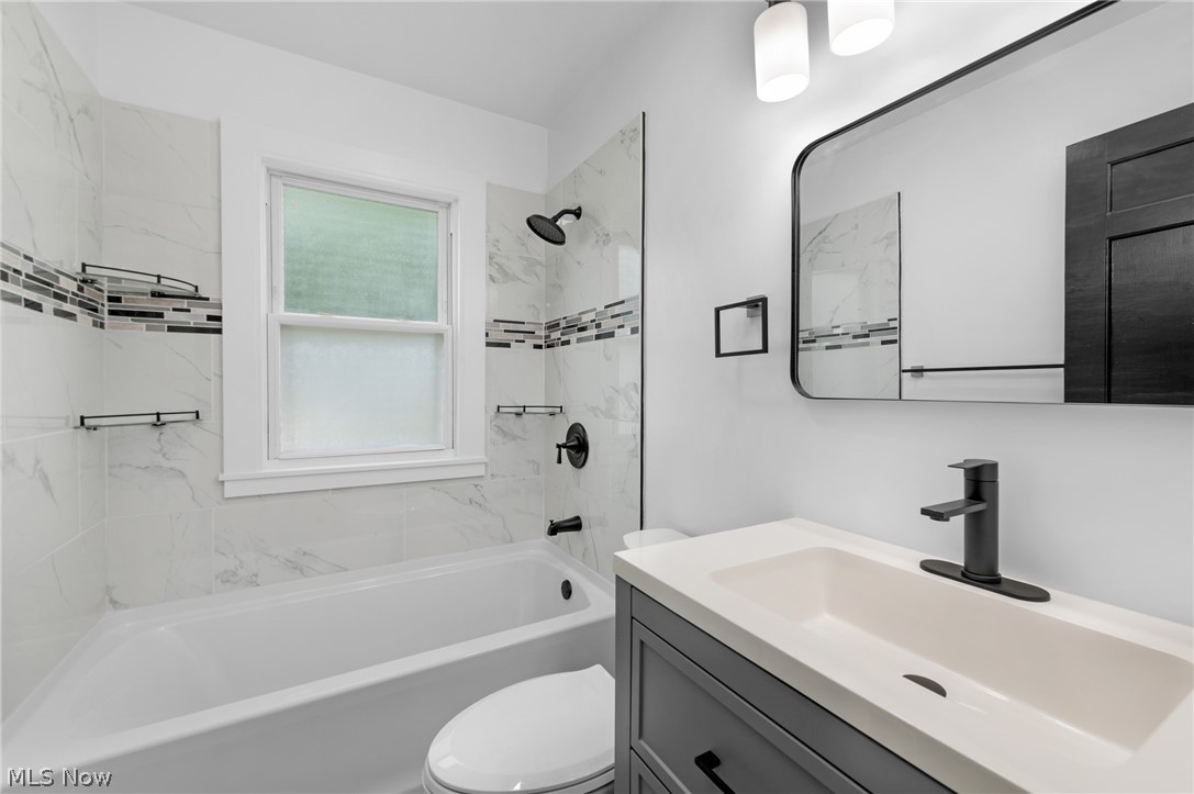 12416 Mortimer Avenue Cleveland OH 44111