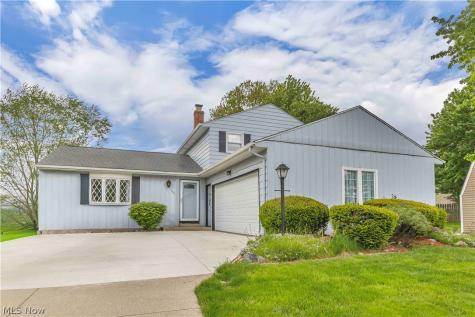 1913 Alcott Lane Brunswick OH 44212