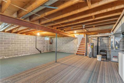 1913 Alcott Lane Brunswick OH 44212