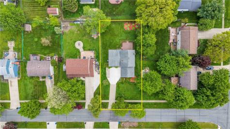 1913 Alcott Lane Brunswick OH 44212