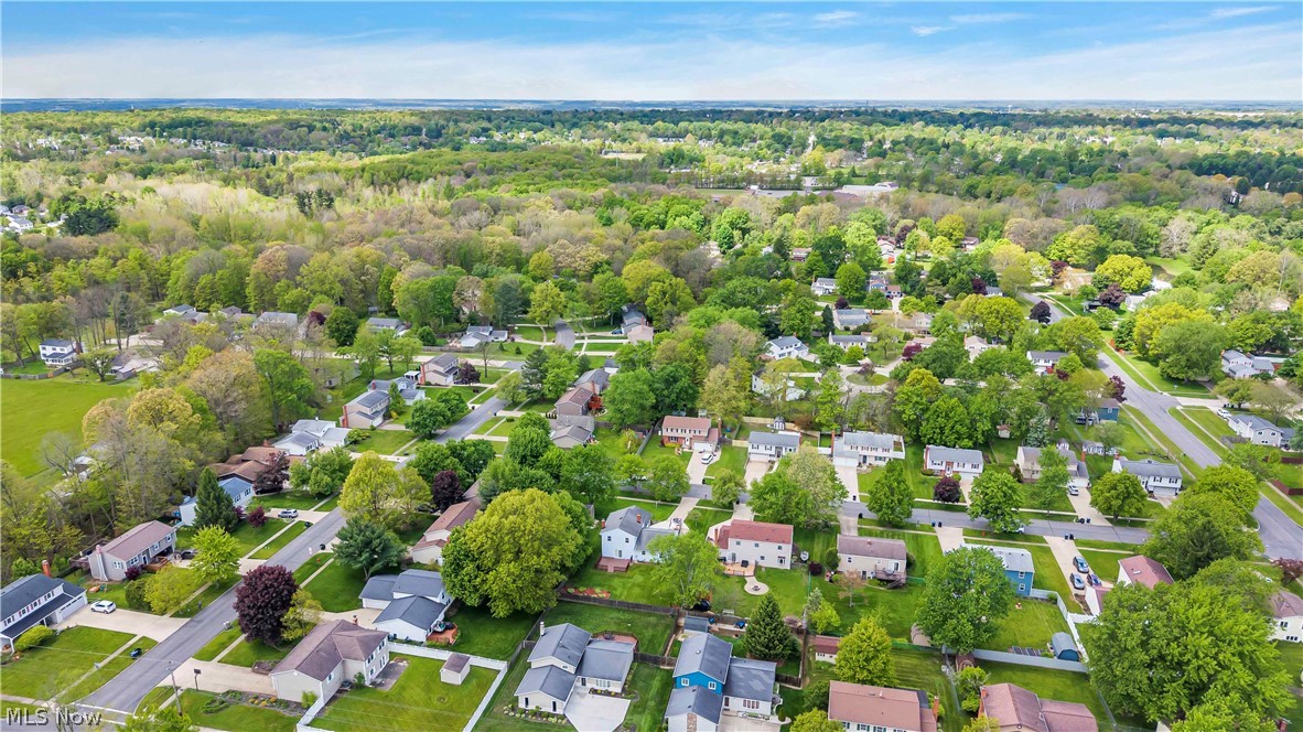 1913 Alcott Lane Brunswick OH 44212