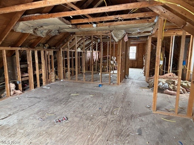 16310 Madison Road Middlefield OH 44062