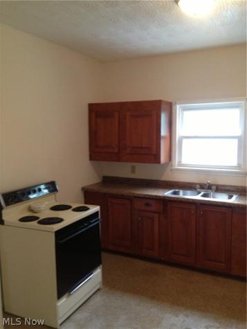 324 W Miller Avenue Akron OH 44301