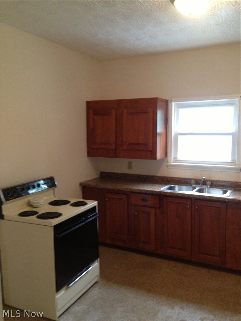 324 W Miller Avenue Akron OH 44301