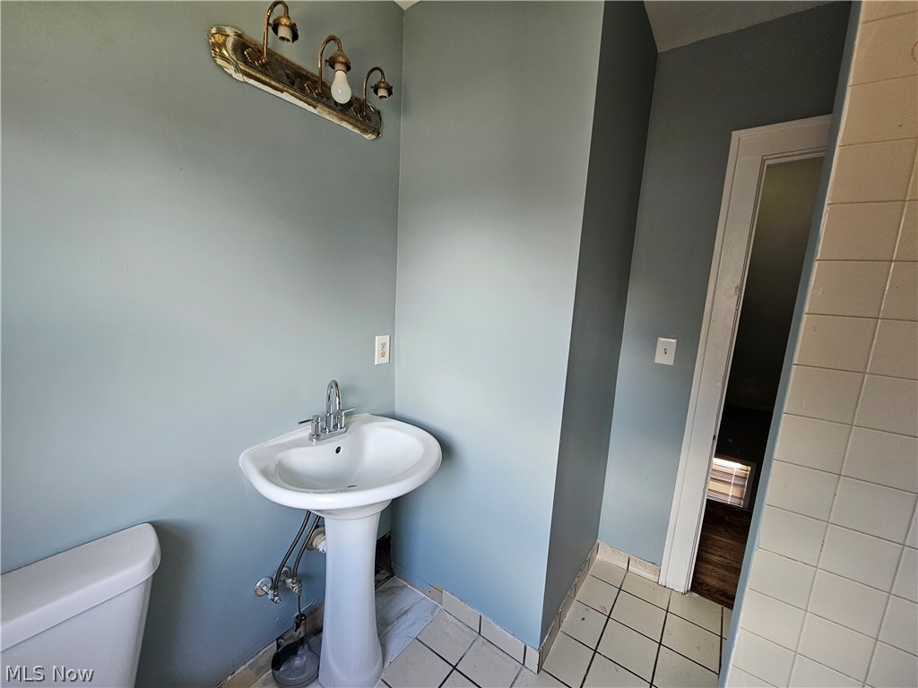 875 E 236th Street Euclid OH 44123