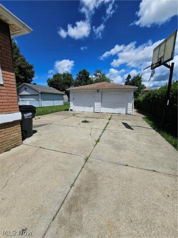875 E 236th Street Euclid OH 44123