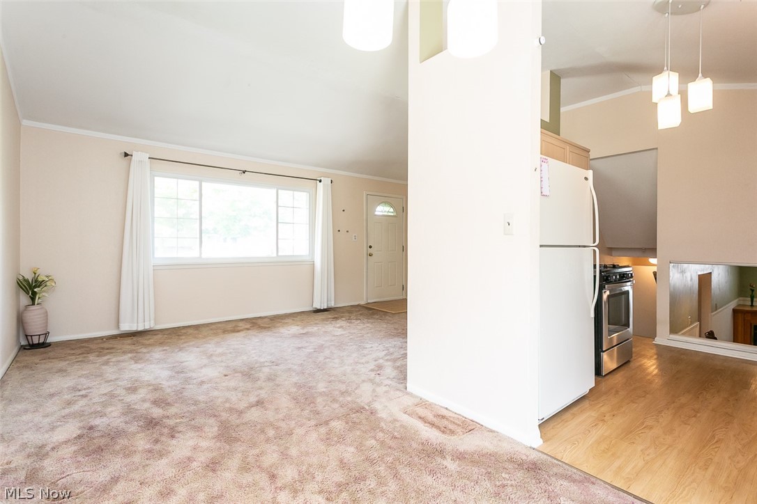 6379 Edgehurst Drive Brook Park OH 44142