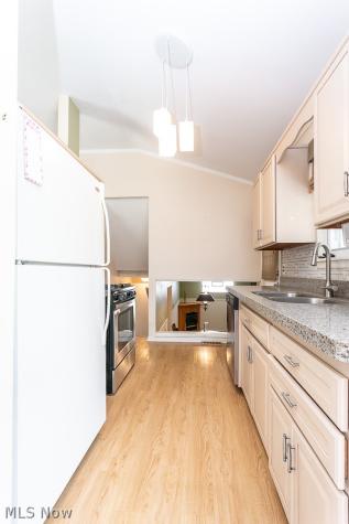 6379 Edgehurst Drive Brook Park OH 44142