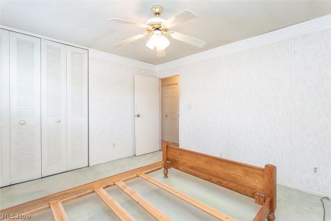 6379 Edgehurst Drive Brook Park OH 44142
