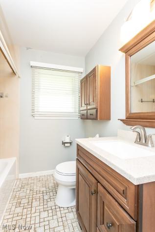 6379 Edgehurst Drive Brook Park OH 44142