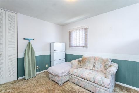 6379 Edgehurst Drive Brook Park OH 44142