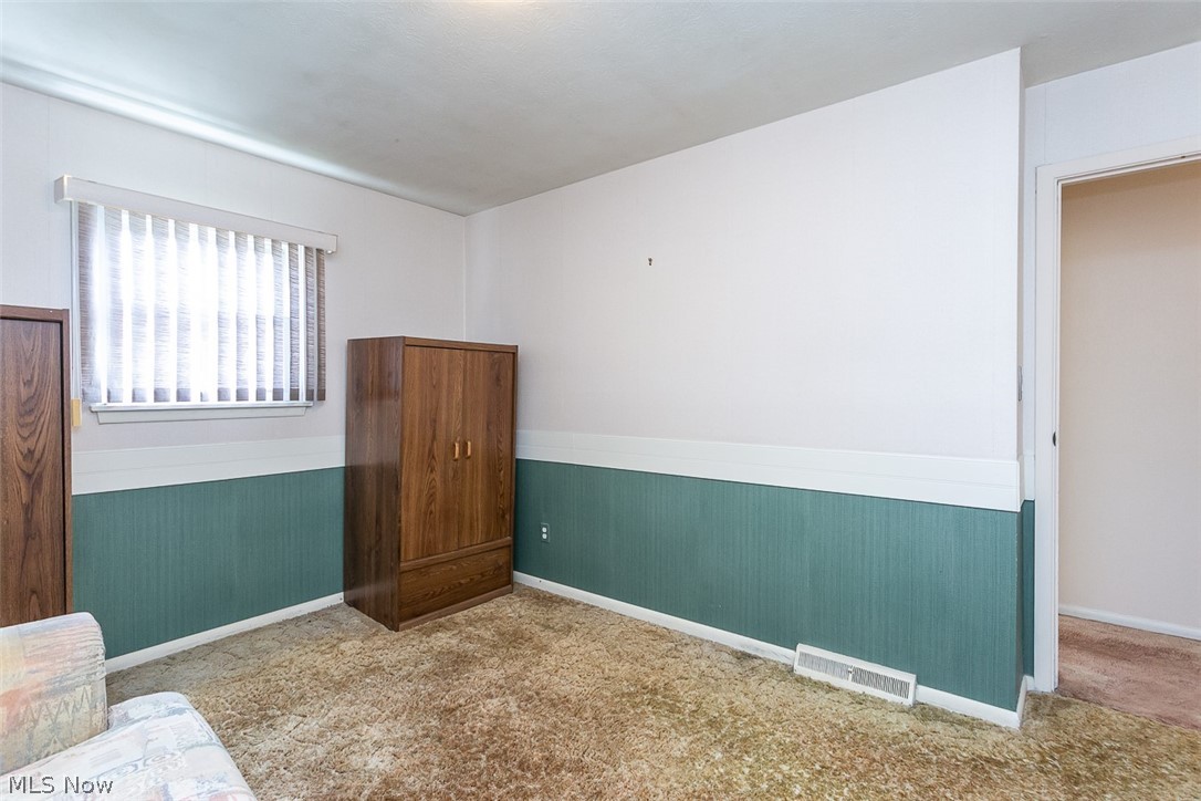 6379 Edgehurst Drive Brook Park OH 44142