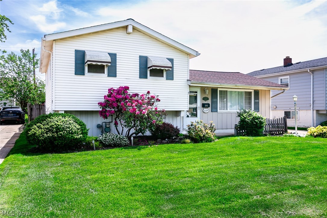 6379 Edgehurst Drive Brook Park OH 44142