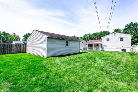 6379 Edgehurst Drive Brook Park OH 44142