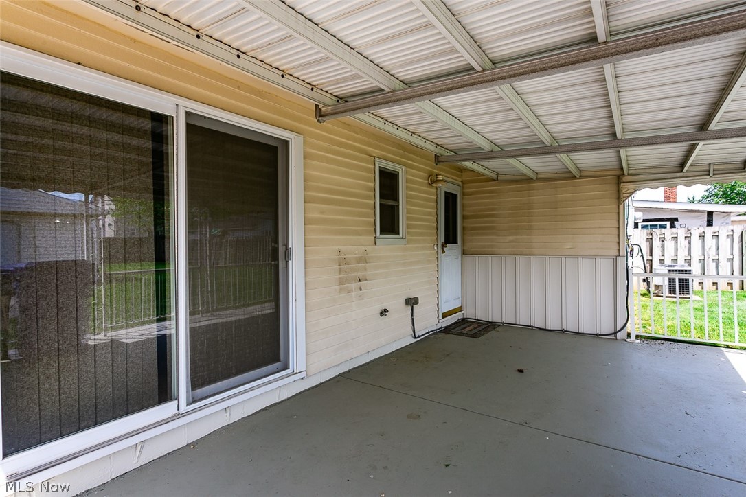 6379 Edgehurst Drive Brook Park OH 44142